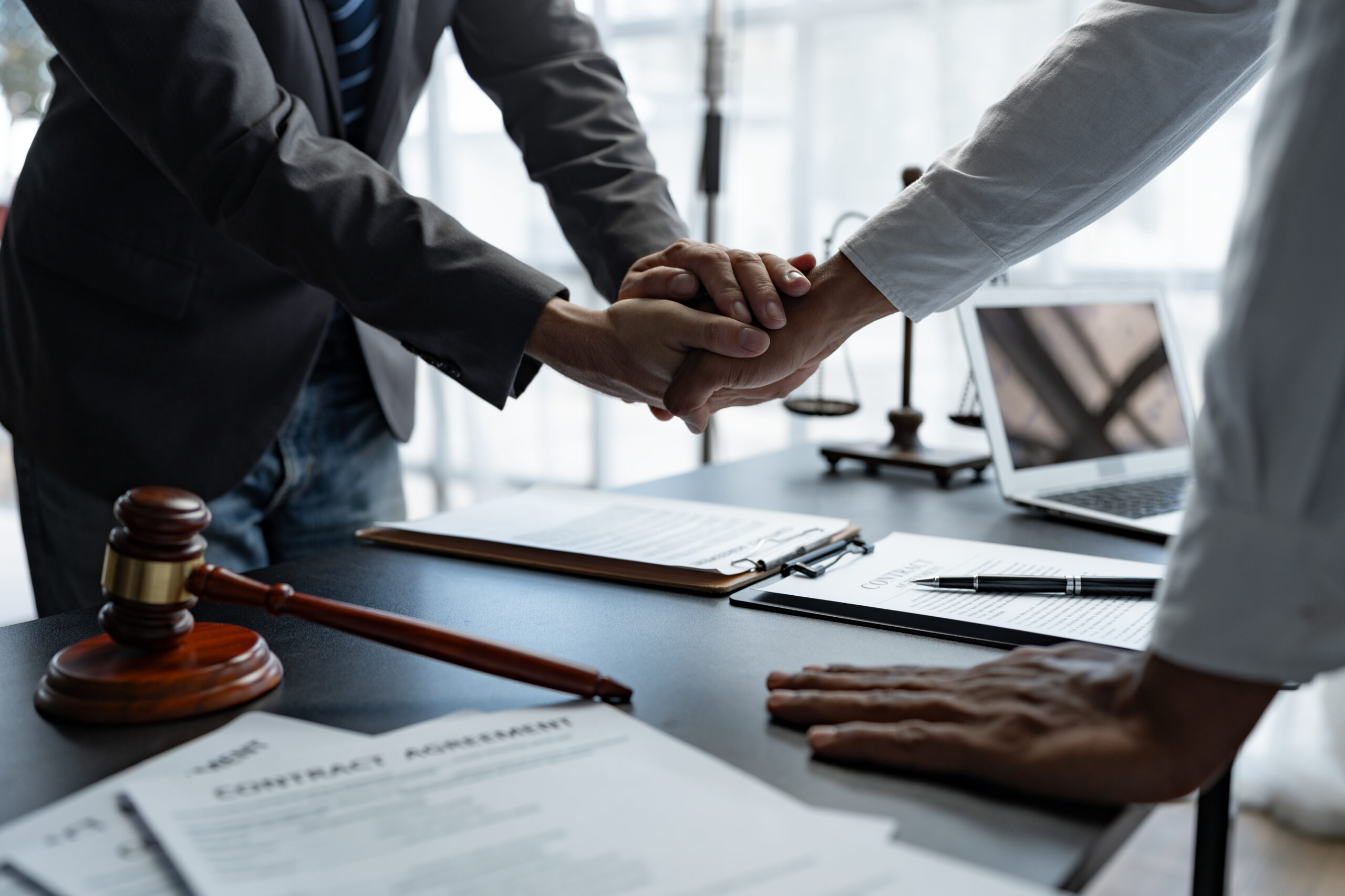 how-to-choose-personal-injury-lawyer